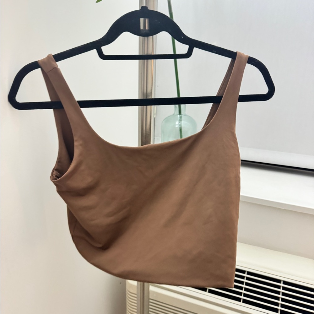 Brown tank